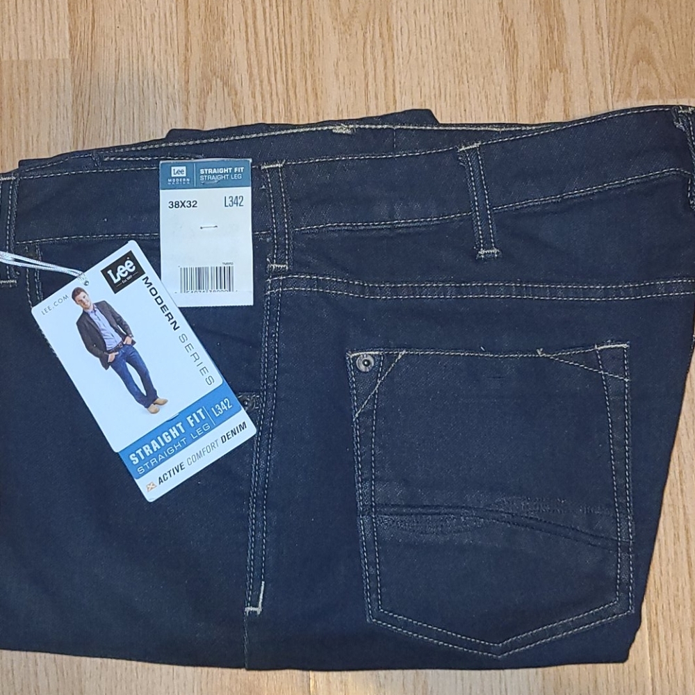 NWT Lee Modern Series Jeans (38x32)